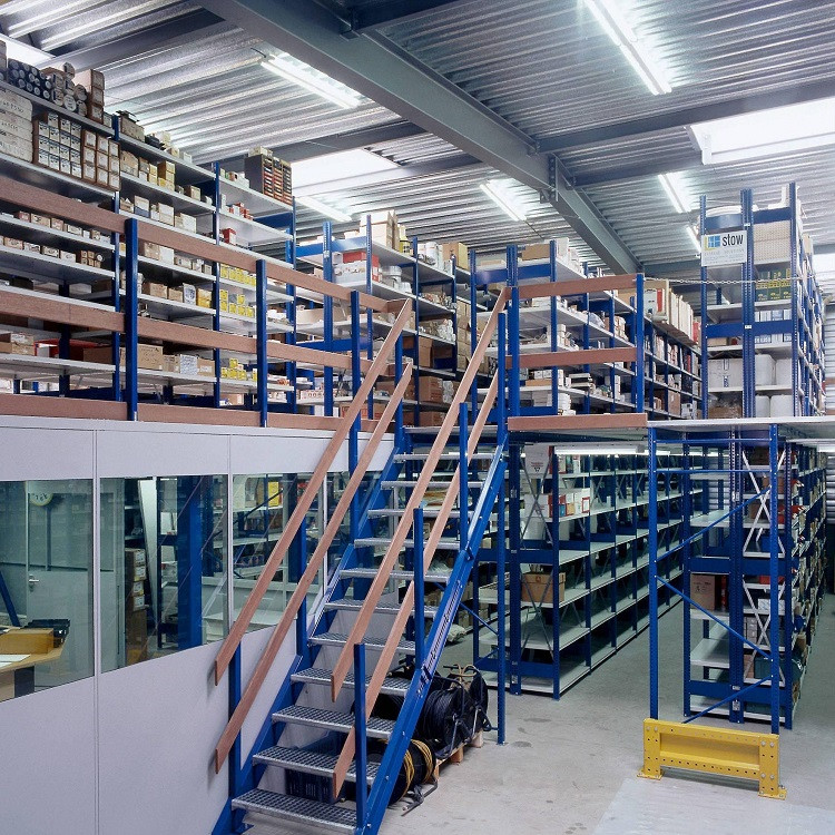 閣樓貨架在大型倉庫中的應用優勢